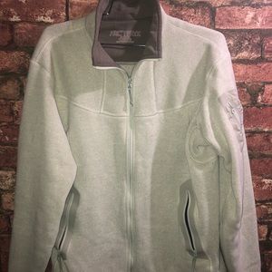 Women Arc’teryx Zip-Up Jacket